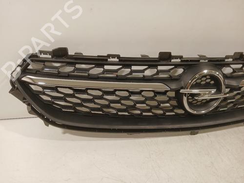 Grill OPEL CORSA F (P2JO) 1.2 (68) | BP39037092C40 - Image 2