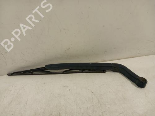 Used Rear windshield wiper arm Rear windshield wiper arm 38657657 38657657