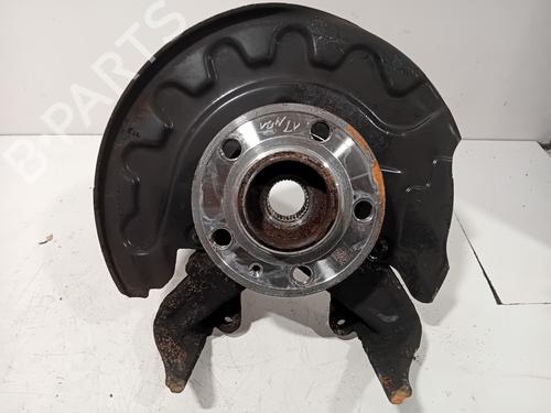 Fusee links voor SKODA FABIA III Estate (NJ5) 1.0 TSI (95 hp) 32352207
