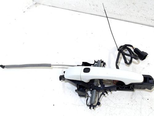 Used Front right exterior door handle VOLVO XC60 I SUV (156) 2.4 D / D3 / D4 AWD (163 hp) 6902532