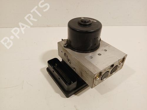 Used ABS pump MERCEDES-BENZ C-CLASS (W203) C 180 Kompressor (203.046) (143 hp) 30002304