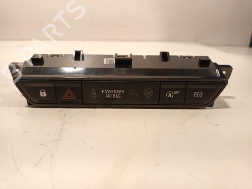 Pulsante luci di emergenza DACIA SANDERO III 1.0 TCe 90 (91 hp) 31382014