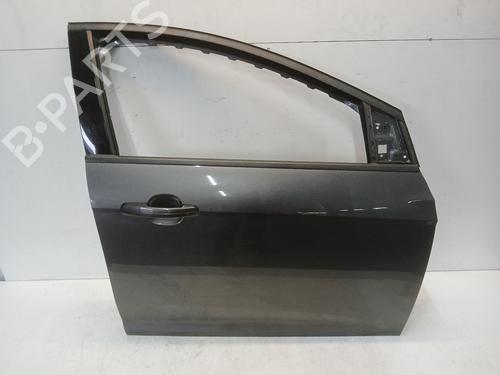 Used Right front door Right front door 38952253 38952253