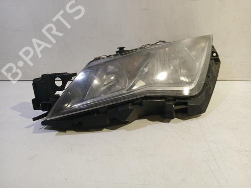 Used Left headlight SEAT LEON (5F1) 1.4 TSI (122 hp) 32711504