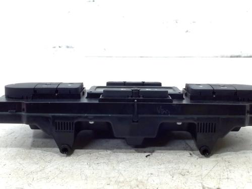 Climate control SEAT LEON (1P1) 2.0 TDI 16V | BP10060381I5 