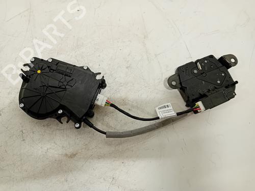 Used Tailgate lock BMW 2 Gran Tourer (F46) 216 d (116 hp) 13811960