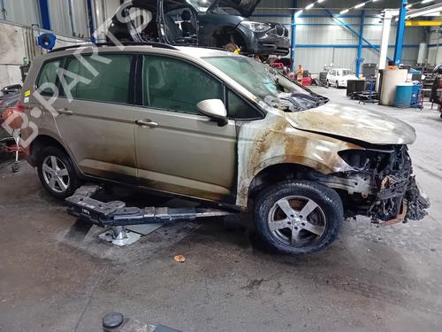 Glove box VW TOURAN (5T1) 1.6 TDI | BP31132581C95  - Image 6