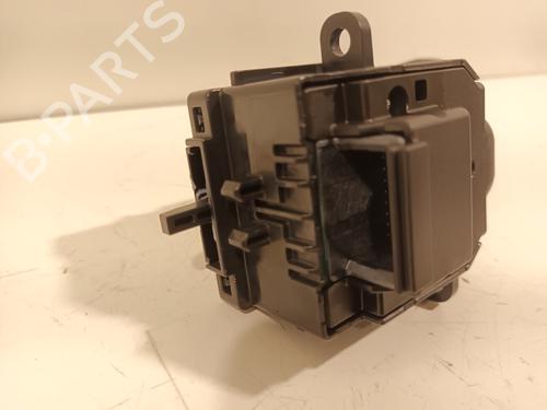 Switch TOYOTA COROLLA Estate (_E21_) 1.8 Hybrid (ZWE211W) | BP18061067I30 