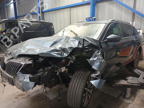 Ricambi SKODA SUPERB III Estate (3V5)  1.4 TSI  4774067