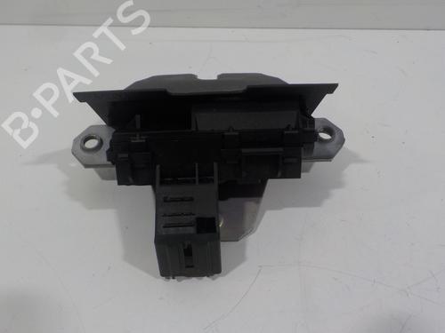 Tailgate lock VOLVO V40 Hatchback (525) D4 | BP17703229C101 