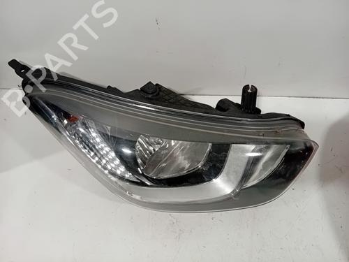 Right headlight HYUNDAI i20 I (PB, PBT) 1.2 | BP29333812C29 