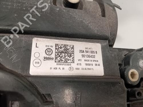 Left headlight VW T-ROC (A11, D11) 1.5 TSI | BP29918520C28