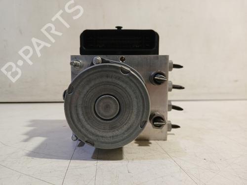 Abs pomp JAGUAR F-PACE (X761) 2.0 TD4 AWD (180 hp) 32232395