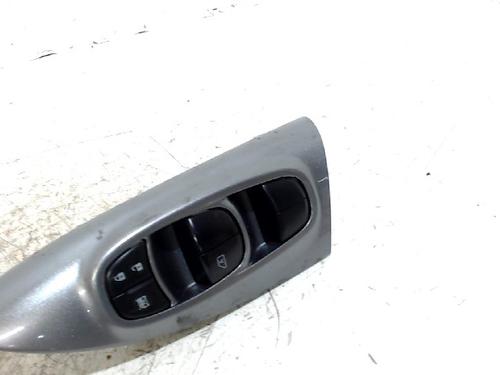 Used Switch Switch NISSAN JUKE (F15) 1.5 dCi (110 hp) 13201317 13201317