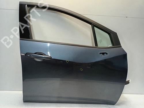 Used Right front door Right front door 37267194 37267194