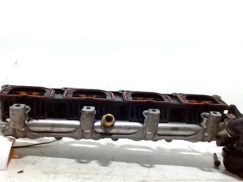Used Injection rail Injection rail 12202182 12202182