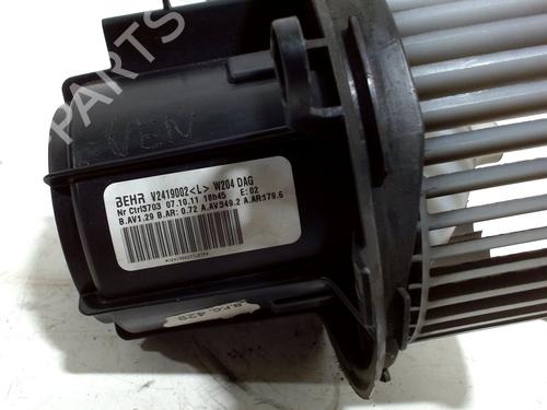 Heater blower motor MERCEDES-BENZ C-CLASS (W204) C 200 Kompressor (204.041) | BP12532960M62 