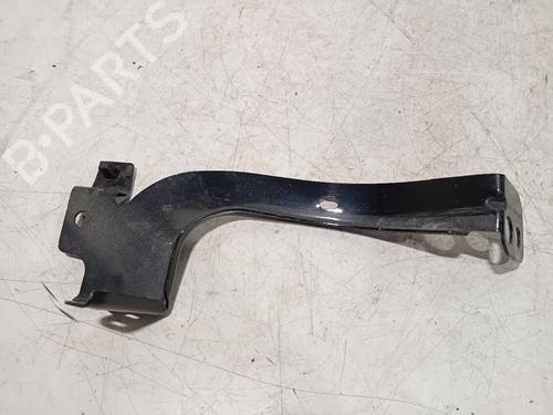 Used Right headlight support Right headlight support 38468344 38468344