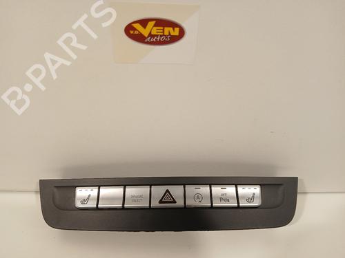 Used Warning switch Warning switch MERCEDES-BENZ CLA Coupe (C117) CLA 180 (117.342) (122 hp) 36139962 36139962