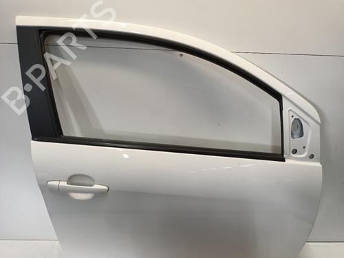 Used Right front door Right front door TOYOTA AYGO (_B4_) 1.0 (KGB40) (69 hp) 33719193 33719193
