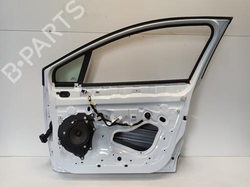 Right front door RENAULT CLIO IV Grandtour (KH_) 0.9 TCe 90 | BP29541209C3 