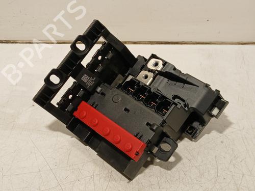 Used Fuse box BMW 5 (G30, F90) 530 e Plug-in-Hybrid (292 hp) 27433690