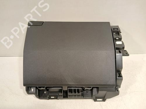 Used Glove box Glove box 39211752 39211752