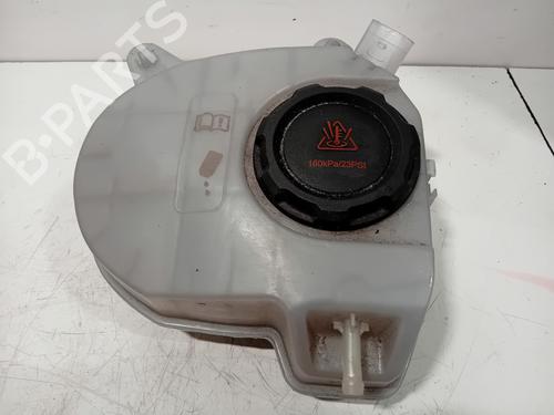 expansion-tank-vw-golf-viii-cd1-da1-2019-33024409 main image