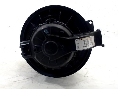 Used Heater blower motor VW UP! (121, 122, BL1, BL2, BL3, 123) 1.0 (60 hp) 10692688