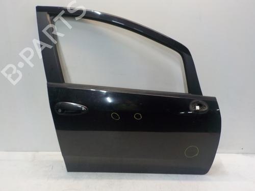 Porte avant droite FIAT GRANDE PUNTO (199_) 1.4 (199AXB11, 199AXB1A, 199BXB1A, 199AXL1A) (77 hp) 16931745
