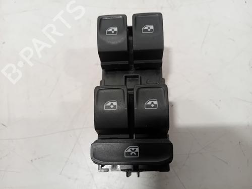 switch-skoda-karoq-nu7-nd7-2017-33719147 main image