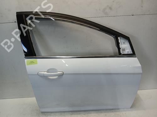 Used Right front door Right front door 39103935 39103935