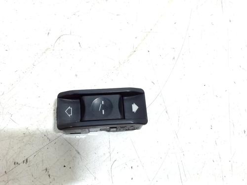 Used Switch BMW 3 Coupe (E46) 323 Ci (170 hp) 11489675