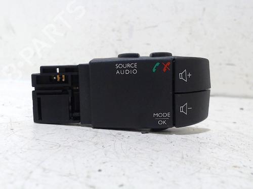 Used Switch Switch 6902231 6902231