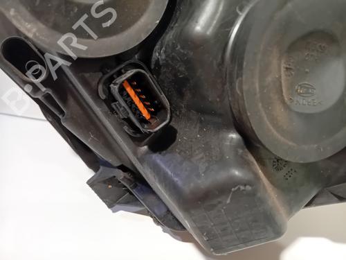 Right headlight CITROËN C4 Grand Picasso I (UA_) 1.6 VTi 120 | BP29634891C29 
