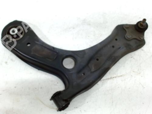 Used Left front suspension arm Left front suspension arm AUDI A1 Sportback (8XA, 8XF) 1.0 TFSI (95 hp) 10671092 10671092