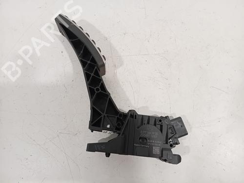 pedal-mercedes-benz-a-class-saloon-v177-2018-26733841 main image