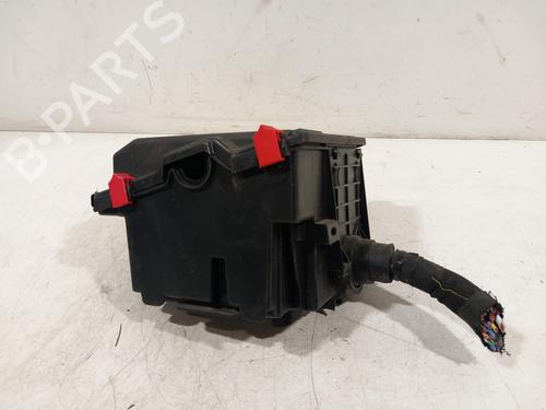 Fuse box OPEL VIVARO C Van (K0) 2.0 | BP38458195E1 - Image 2