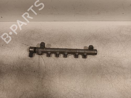 Used Injection rail VOLVO V60 I (155) D4 (181 hp) 25852439
