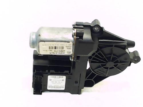 Right front window motor VW GOLF V (1K1) 1.9 TDI | BP907282E20 