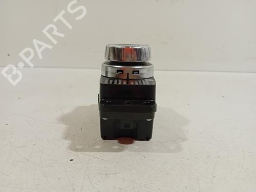 Switch MERCEDES-BENZ CLA Shooting Brake (X117) CLA 200 (117.943) | BP22316188I30 