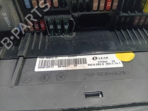 Fuse box BMW X3 (F25) xDrive 20 i | BP30641171E1 - Image 2