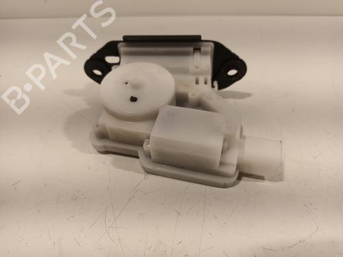 Tailgate lock NISSAN PULSAR Hatchback (C13) 1.6 DIG-T | BP17544612C101 