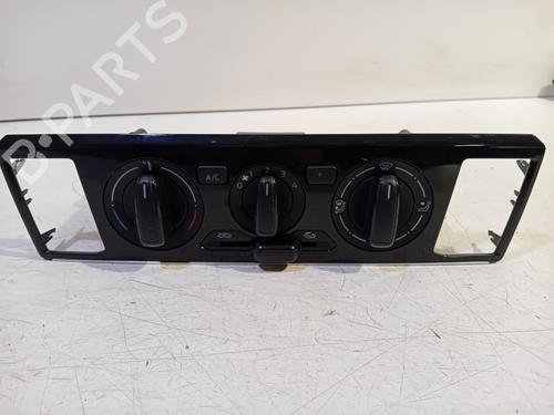 Used Climate control VW UP! (121, 122, BL1, BL2, BL3, 123) 1.0 (60 hp) 22381367