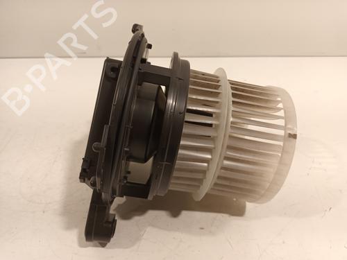 Heater blower motor TOYOTA COROLLA Estate (_E21_) 1.8 Hybrid (ZWE211W) | BP18061048M62 
