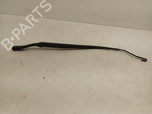 Used Front windshield wiper arm CHEVROLET CAPTIVA (C100, C140) 2.4 (136 hp) 18241792