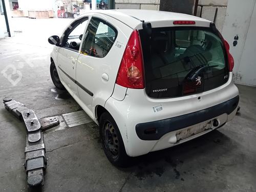 Right front fenders PEUGEOT 107 (PM_, PN_) 1.0 | BP29247857C42 