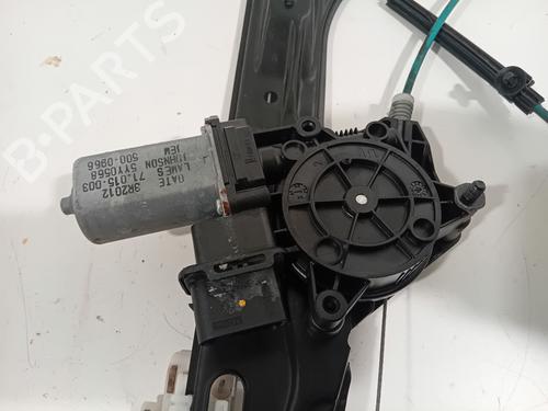 Front right window mechanism BMW 1 (F20) M 135 i xDrive | BP30145024C23