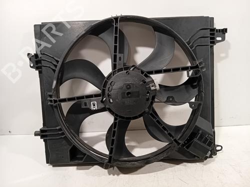Used Radiator fan Radiator fan 33268133 33268133