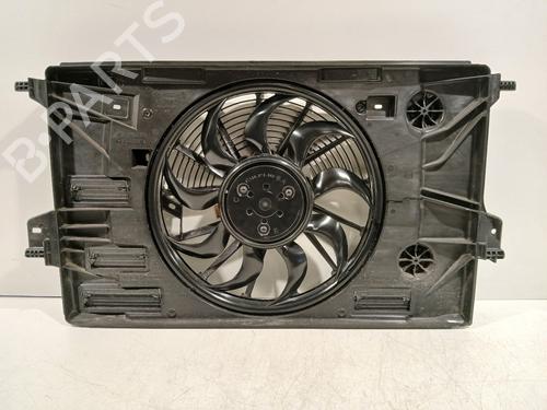 Used Radiator fan Radiator fan 39563362 39563362